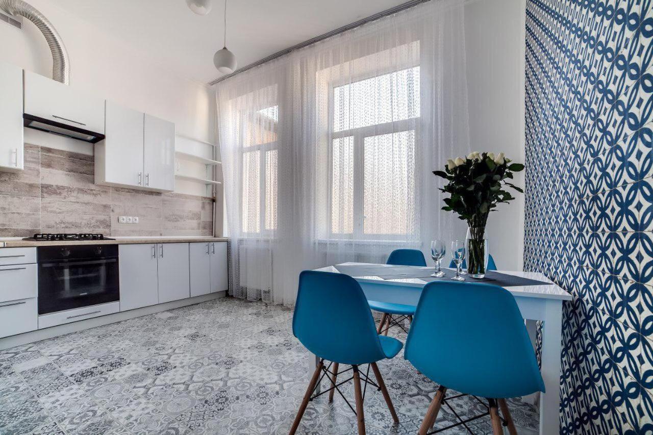 Apartament On Kulisha Street Lviv Eksteriør billede